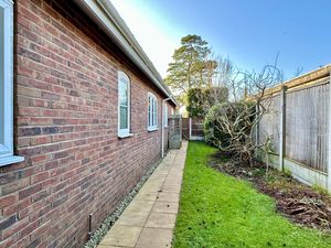 Side Garden- click for photo gallery